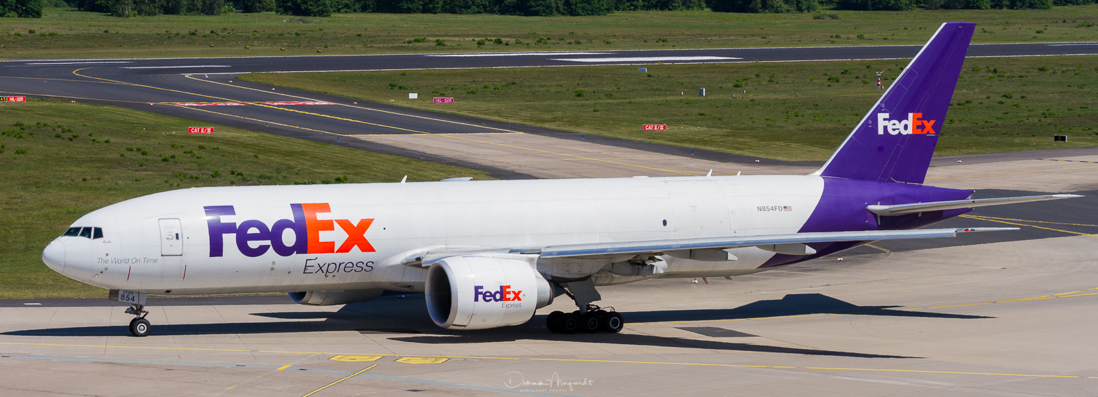 FedEx / Boeing 777-FS2 / N854FD / CGN / EDDK